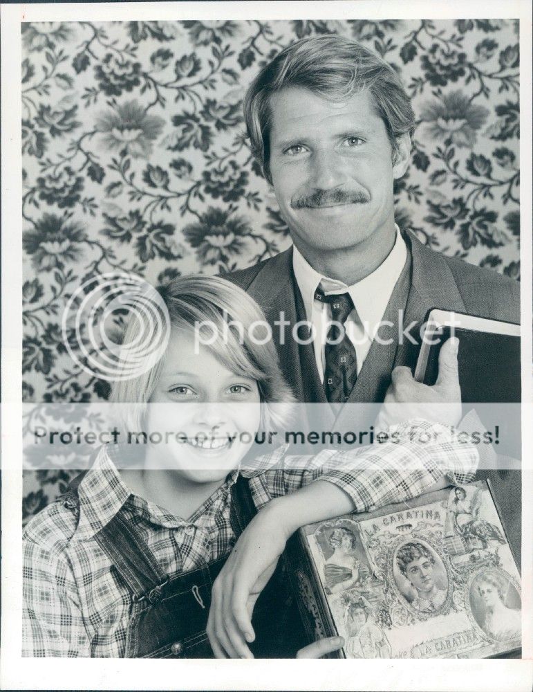 Chris Connelly Actor