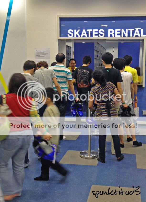 Disco Ice Skating at The Rink JCube