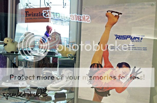 Disco Ice Skating at The Rink JCube